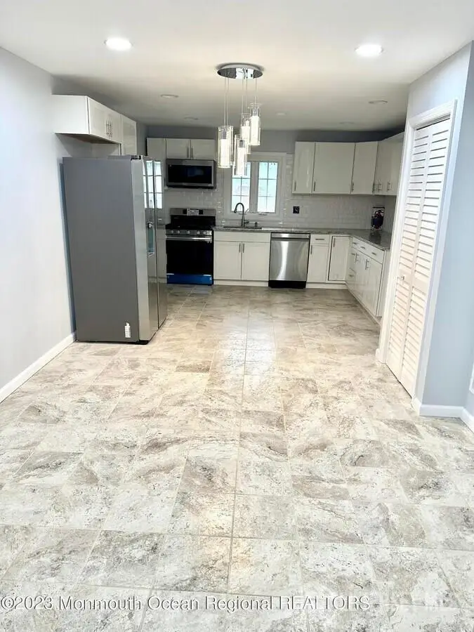 -101 Perry St Street, Keyport, NJ 07735 - #2