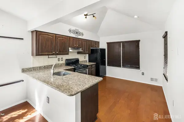 -58 Beacon Place, Robbinsville, NJ 08691