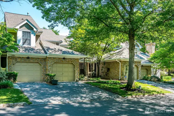-12 Springwood Court, South Brunswick, NJ 08540