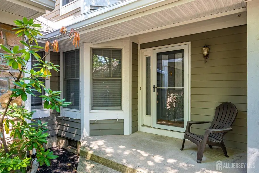-12 Springwood Court, Heathcote, NJ 08540 - #2