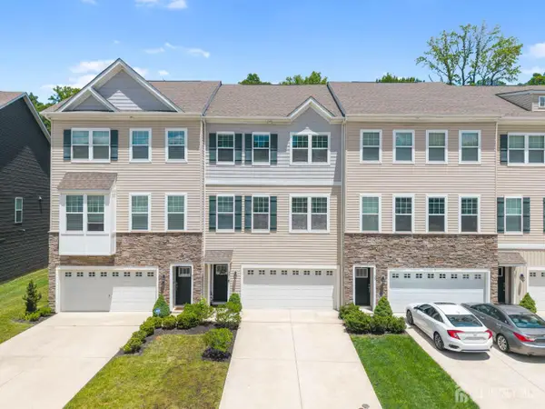 -33 Sullivan Way, Evesham, NJ 08053