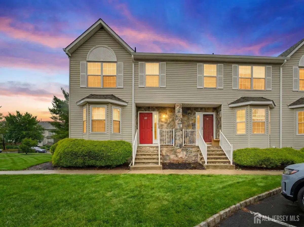 -57 Victoria Drive, Franklin Park, NJ 08873 - #1