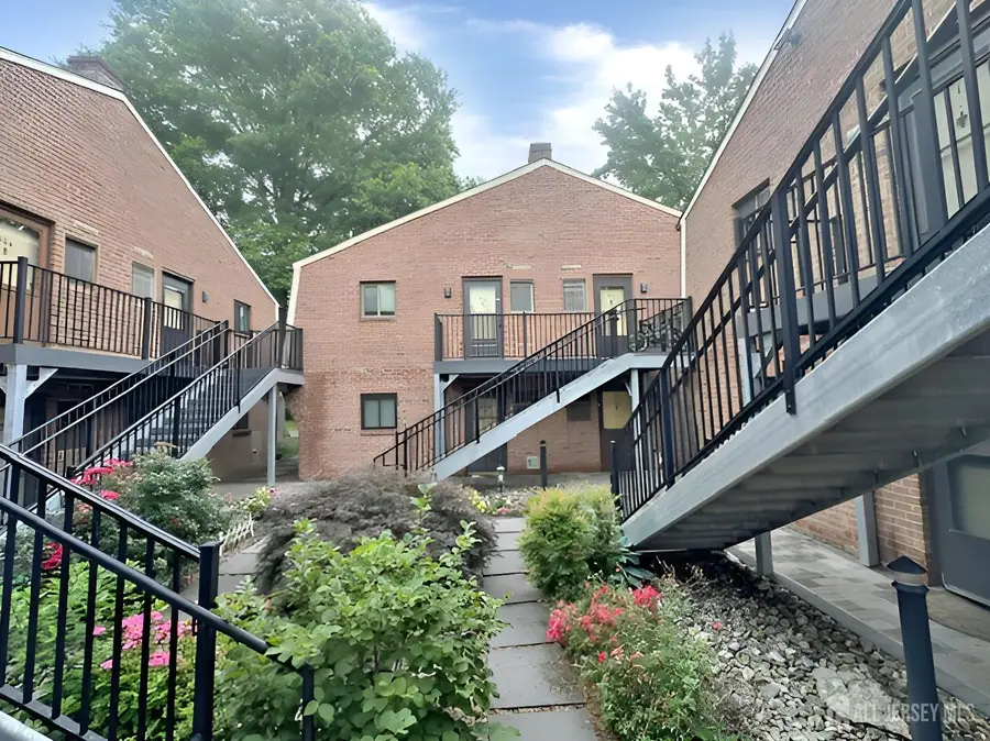-316 Meadow Woods Lane, Lawrence, NJ 08648 - #3