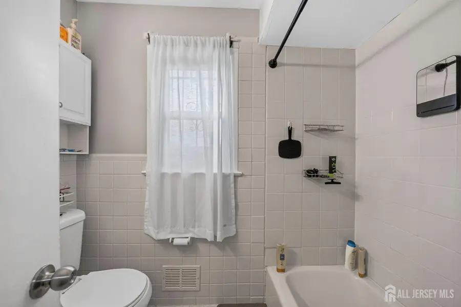 -308 Columbus Place, New Brunswick, NJ 08901 - #3