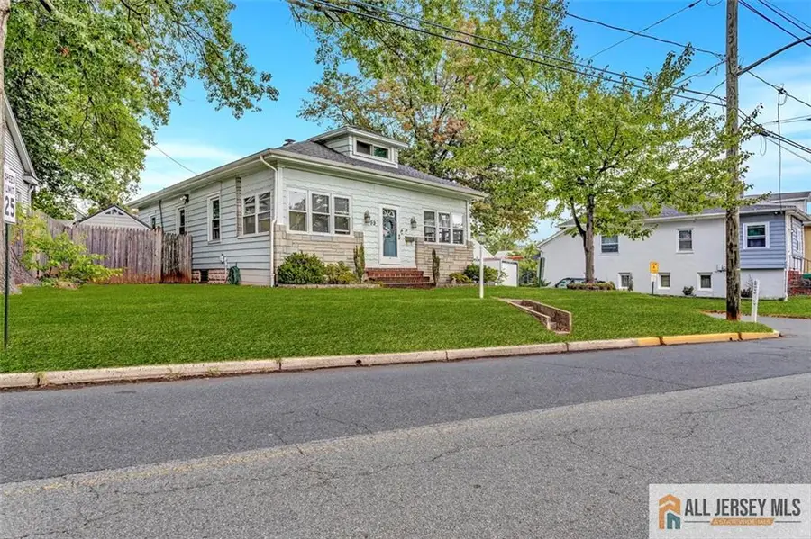 -59 Trinity Lane, Woodbridge, NJ 07095 - Image #2