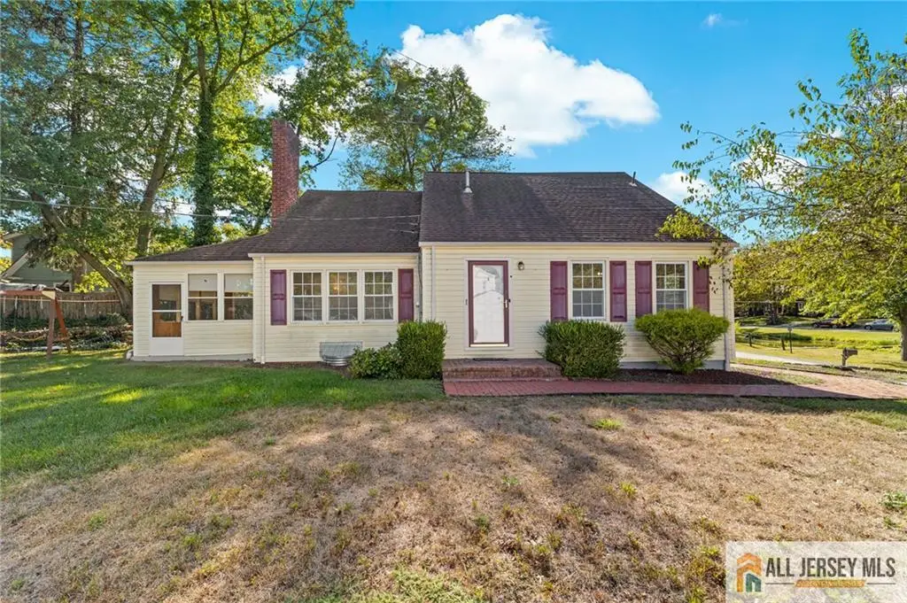 -1088 S Boyd Parkway, North Brunswick, NJ 08902 - Image #1