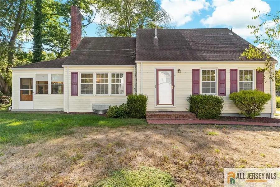 -1088 S Boyd Parkway, North Brunswick, NJ 08902 - Image #3