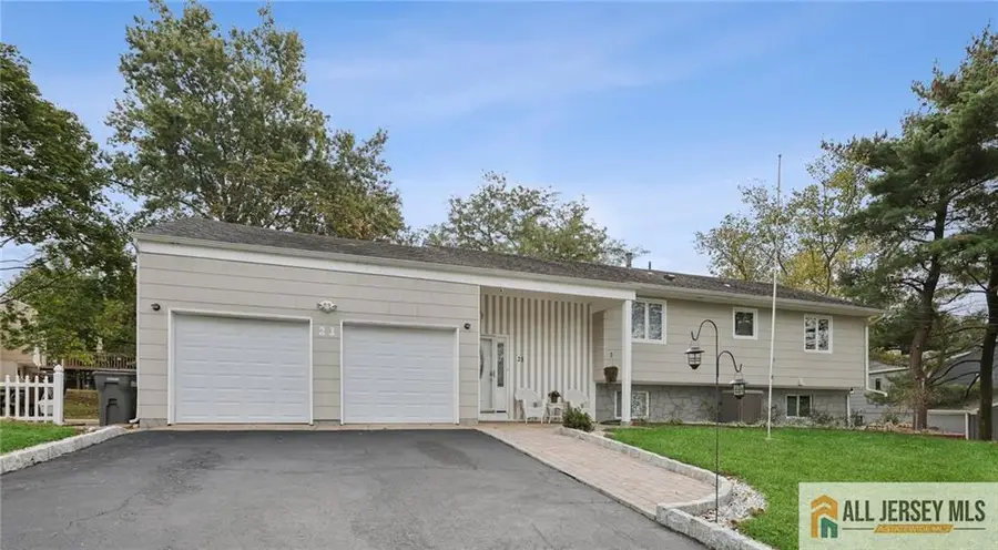 -21 Buena Vista Avenue, Piscataway, NJ 08854 - Image #3