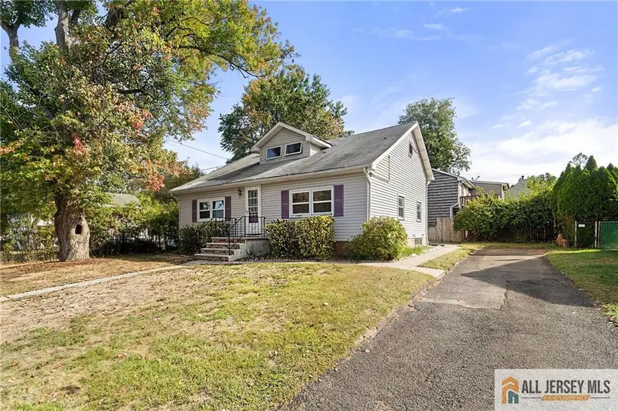 -1433 Dogwood Drive, Piscataway, NJ 08854 - Image #2