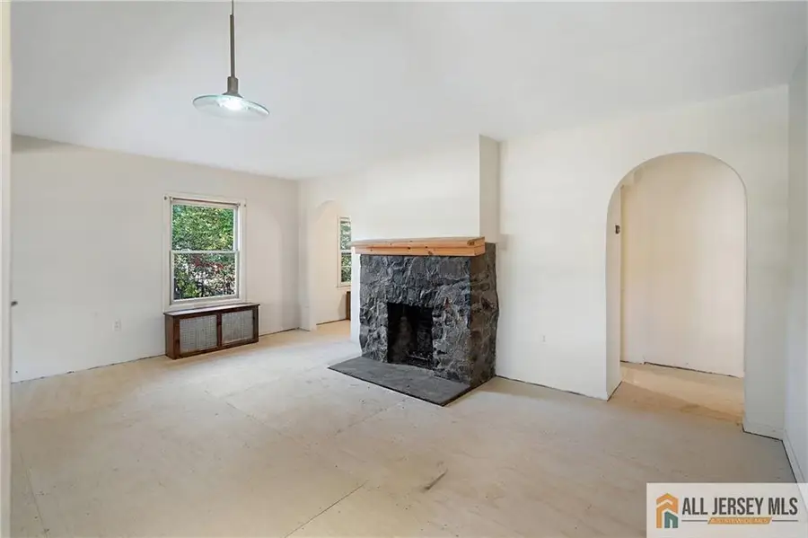 -1433 Dogwood Drive, Piscataway, NJ 08854 - Image #3