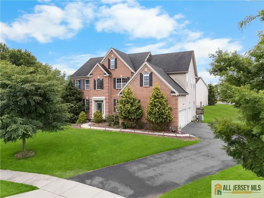-6 Monet Court, Monmouth Junction, NJ 08852 - Image #3