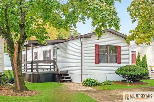 -38 Longfellow Road, North Brunswick, NJ 08902