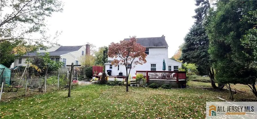 -10 North Drive, East Brunswick, NJ 08816 - Image #3