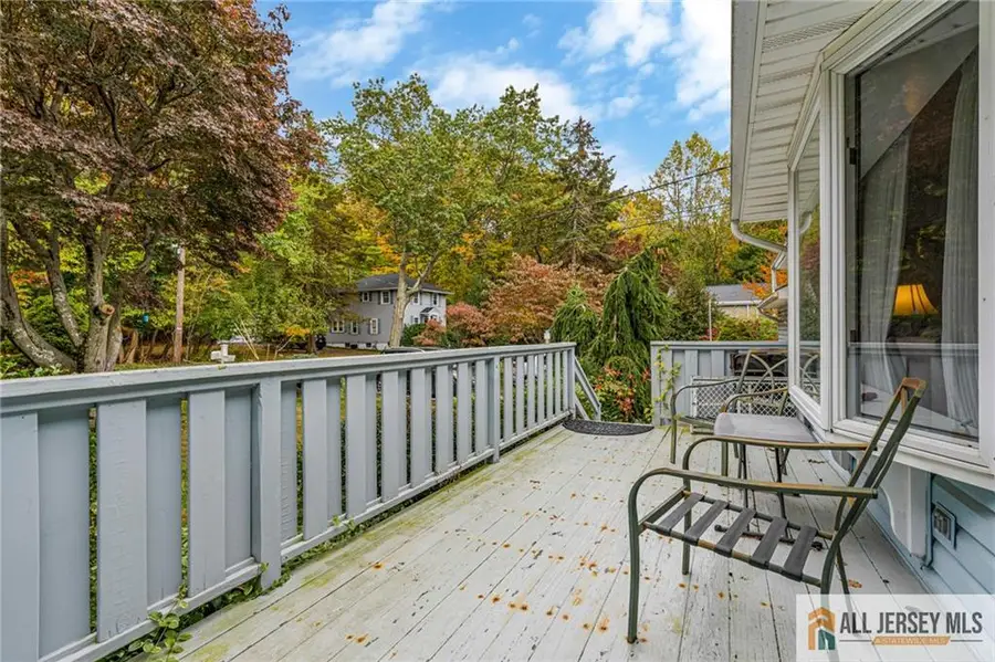 -608 Raritan Avenue, Atlantic Highlands, NJ 07716 - Image #2