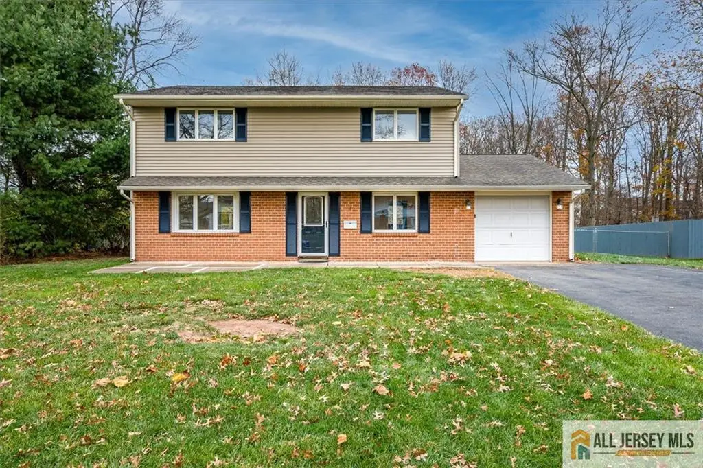 -4 Dundee Road, Kendall Park, NJ 08824 - Image #1
