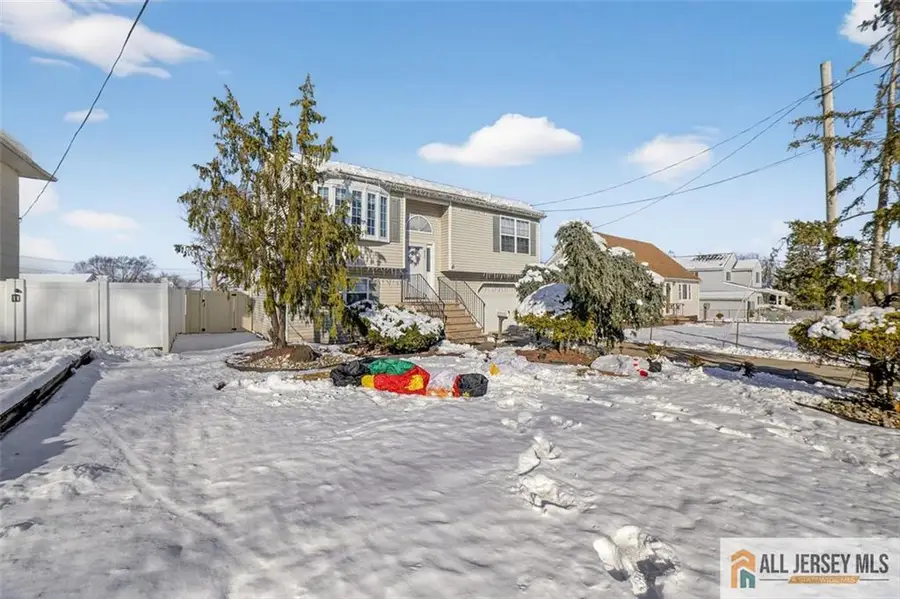 -439 Ocean Boulevard, Laurence Harbor, NJ 07735 - Image #2