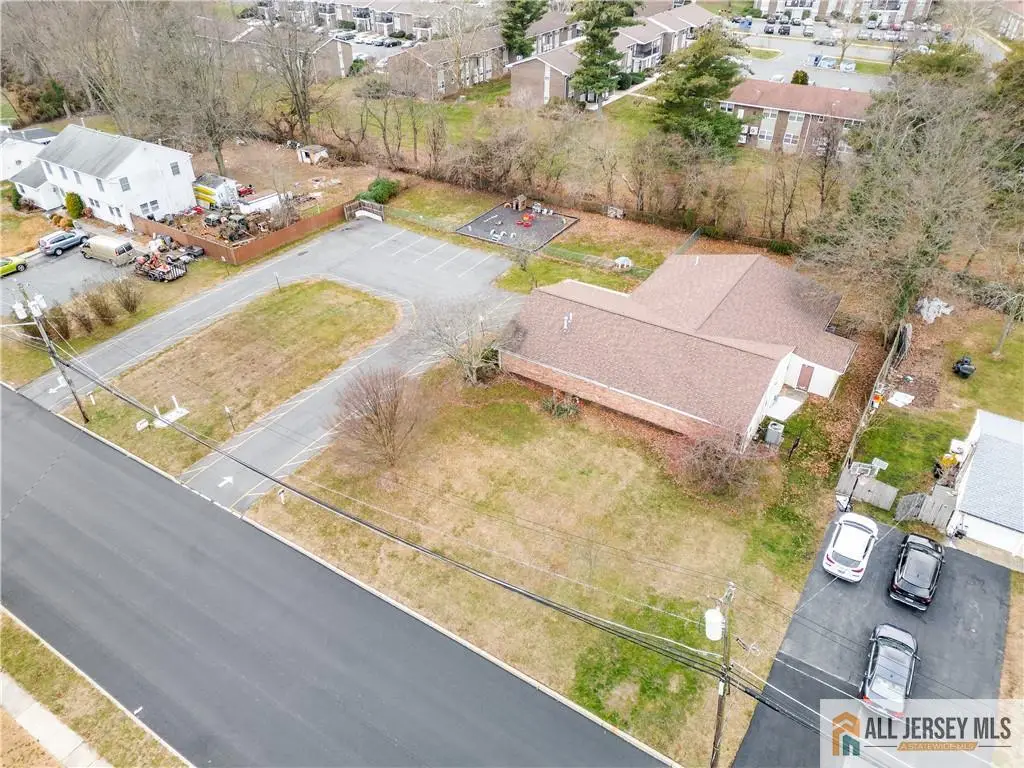 -9 Stanworth Road, Kendall Park, NJ 08824 - #1