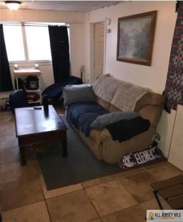 -70 Mine Street, New Brunswick, NJ 08901 - Image #2