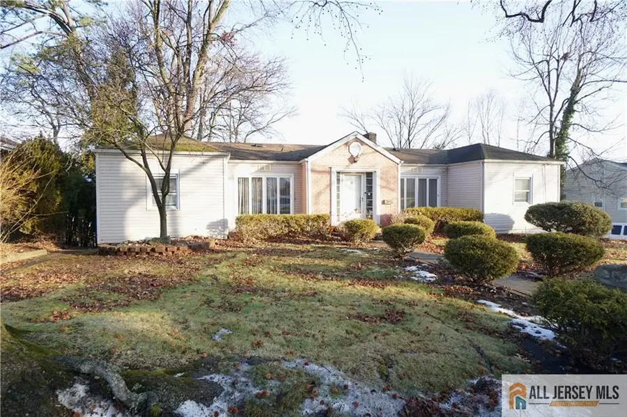 -8 Normandy Road, Colonia, NJ 07067 - Image #2