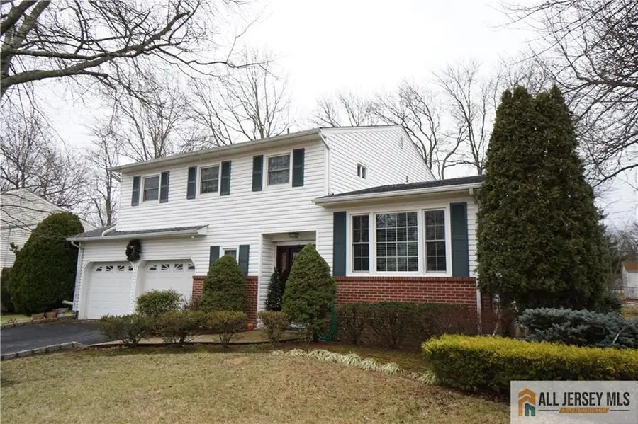 -48 Lynnwood Road, Edison, NJ 08820 - Image #2