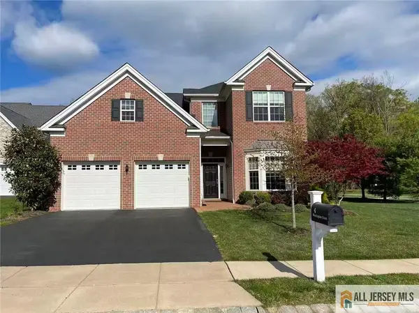 -4 Huntington Court, South Brunswick, NJ 08824