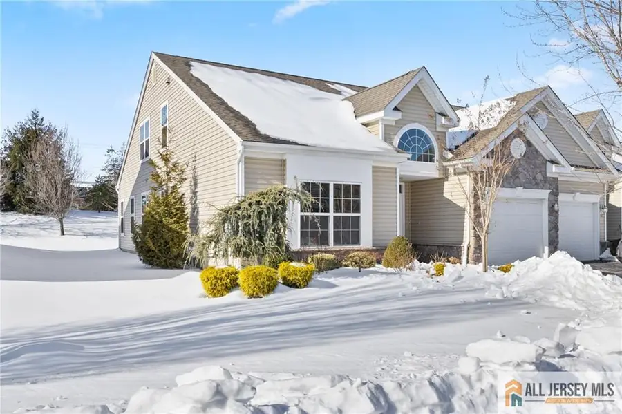 -64 Diamond Spring Drive, Monroe, NJ 08831 - #2