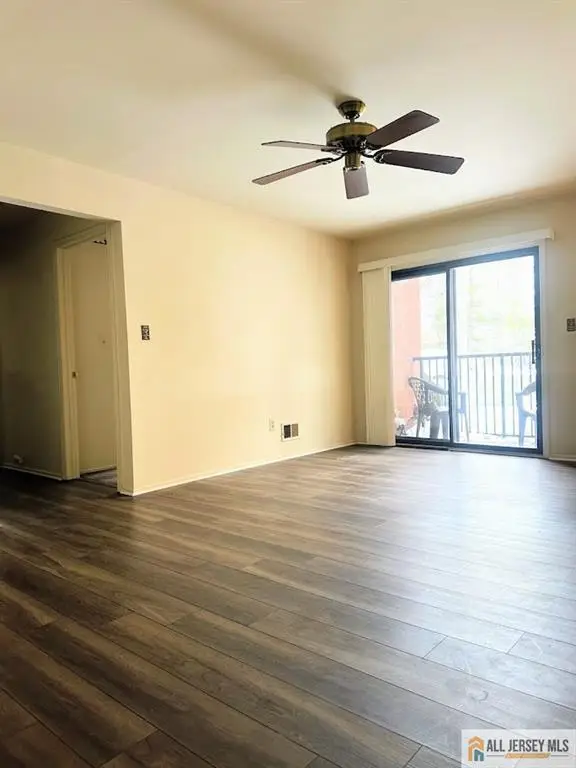 -102 Keystone Court, Edison, NJ 08817 - #3