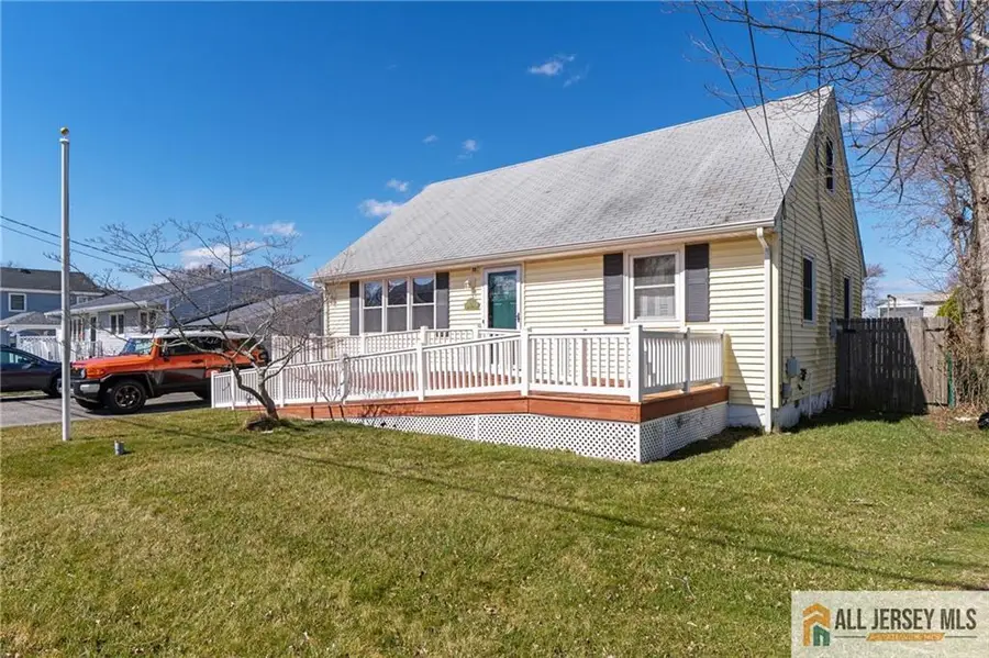 -521 E Long Branch Avenue, Ocean Gate, NJ 08740 - #2