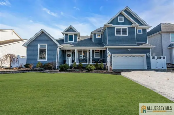 -706 Fairview Lane, Lacey, NJ 08731