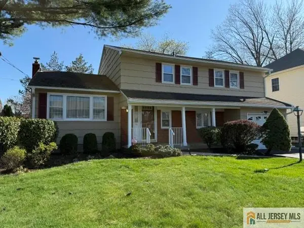 -94 Calvert Avenue, Edison, NJ 08820