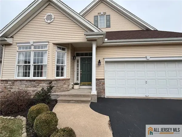 -11 Stryker Road, Franklin, NJ 08873