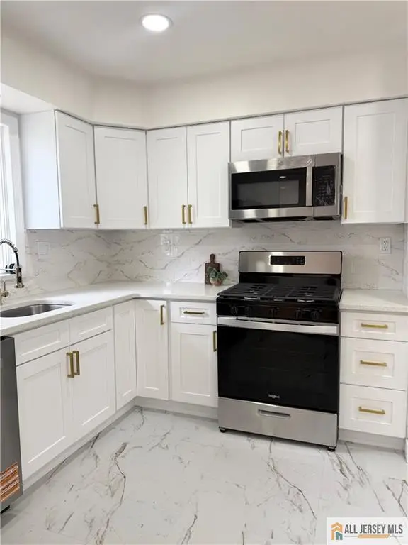 -99 Vera Street, Piscataway, NJ 08854 - #2