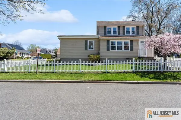 -42 Lake Boulevard, Matawan, NJ 07747