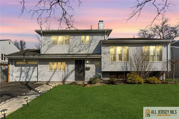 -74 Overbrook Drive, Colonia, NJ 07067