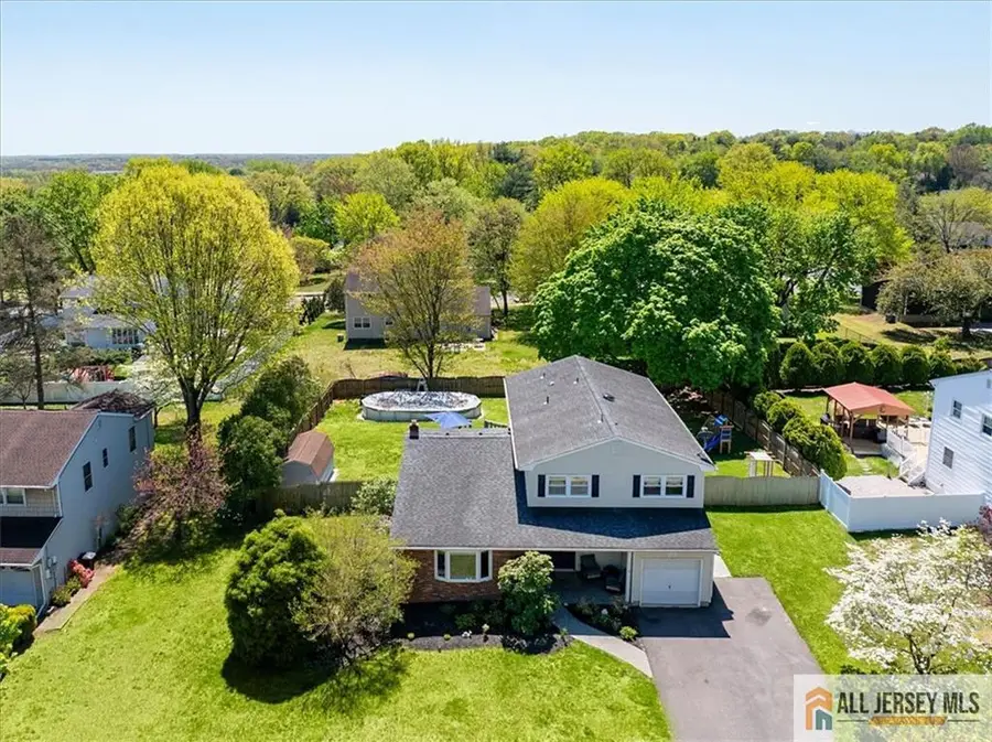 -14 London Drive, East Brunswick, NJ 08816 - #3