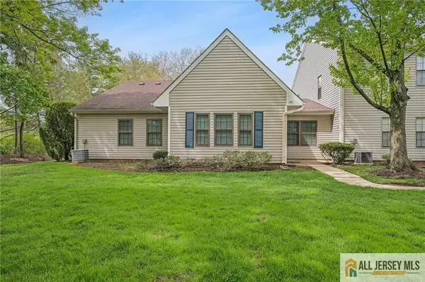 -171 Wycoff Way, East Brunswick, NJ 08816