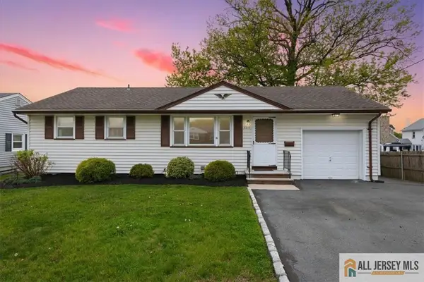 -3212 Park Avenue, South Plainfield, NJ 07080