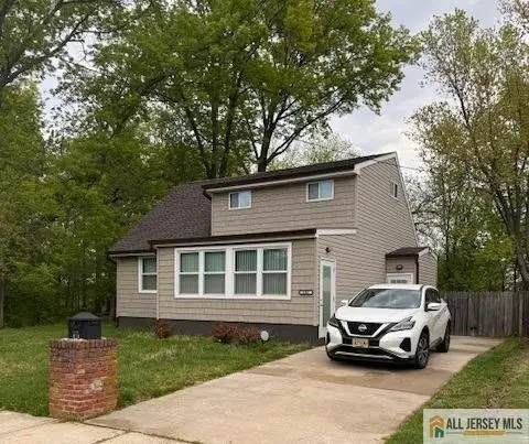 -152 S Inman Avenue, Avenel, NJ 07001