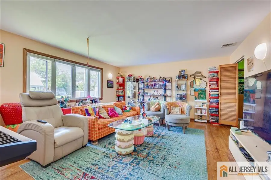 -468 Gorham Avenue, Woodbridge, NJ 07095 - #3
