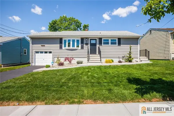 -21 Monroe Avenue, Carteret, NJ 07008