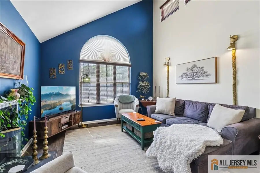 -18 Dennis Court, Hightstown, NJ 08520 - #3
