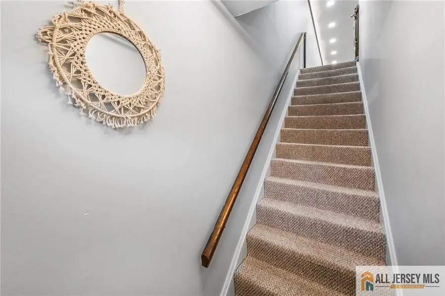 -100 Dundee Court, Aberdeen, NJ 07747 - #2