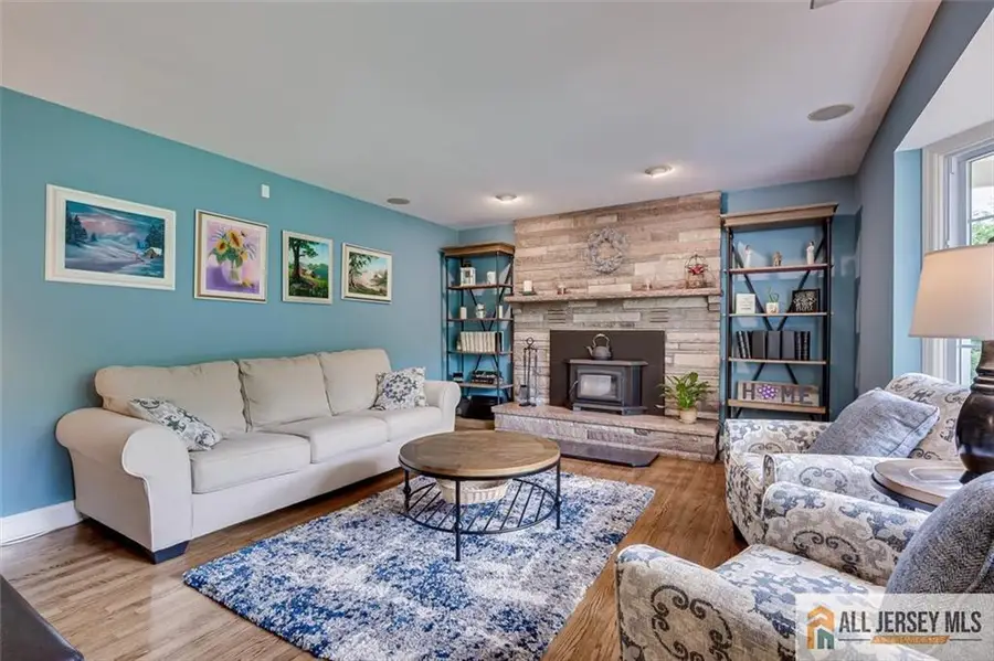 -114 Old Beekman Road, Kendall Park, NJ 08852 - #3
