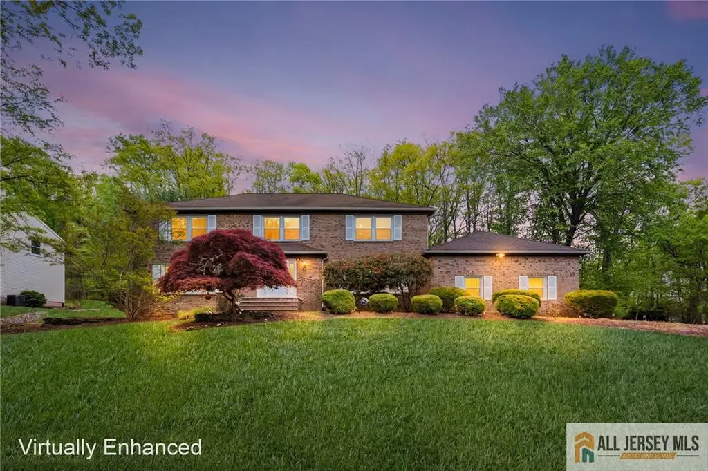 -12 Woodgate Drive, Kendall Park, NJ 08852 - #1