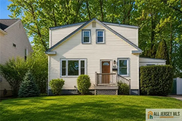 -45 Homer Place, Metuchen, NJ 08840