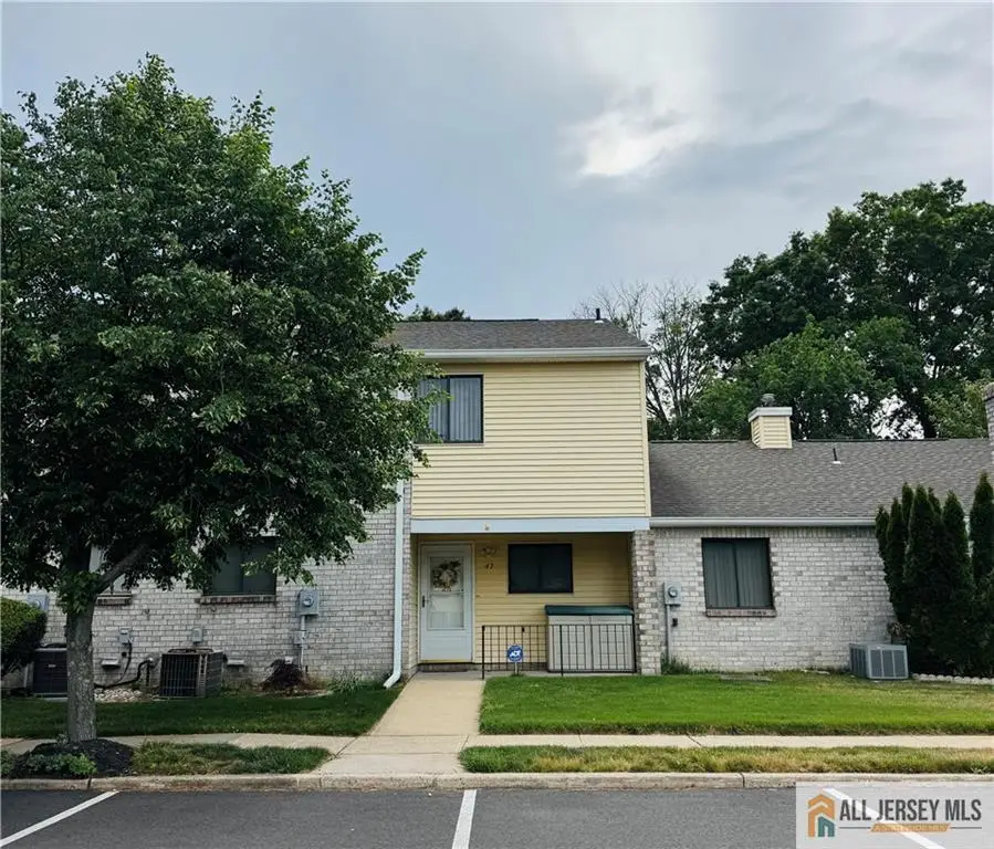 -47 Victory Court, Old Bridge, NJ 08857 - #2