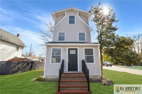 -24 John Street, Helmetta, NJ 08828
