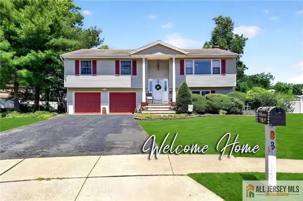 -3 Masada Court, Toms River, NJ 08753