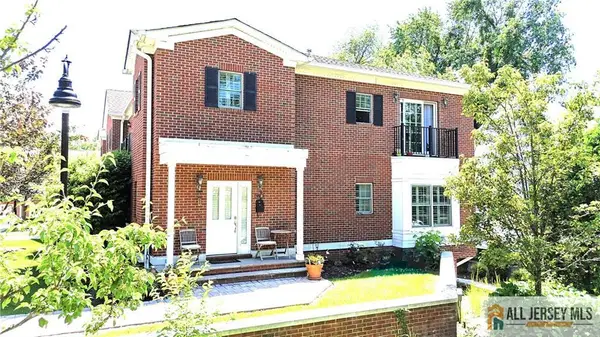 -0-199D Amboy Avenue #4, Metuchen, NJ 08840