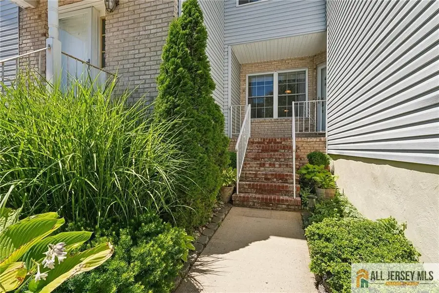 -40 Lakeview Drive, Helmetta, NJ 08828 - #2